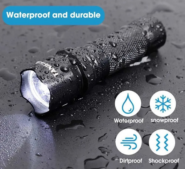 راهنمای خرید چراغ قوه ضد آب، چگونه بهترین انتخاب را داشته باشیم؟ 2 ویژگی های چراغ قوه ضد آب