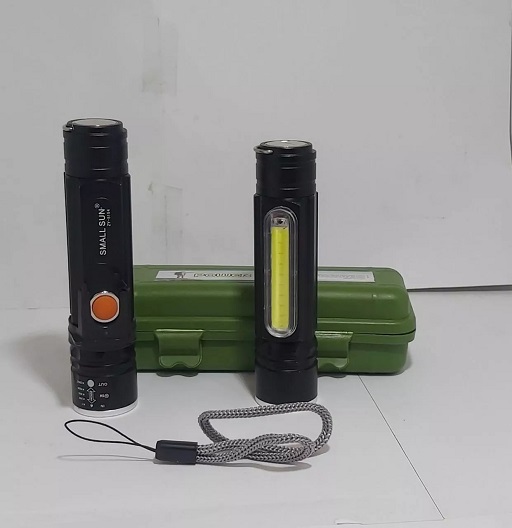 چراغ قوه پلیسی اسمال سان ZY-5154 با چراغ جانبی و پایه مگنتی - Image 4